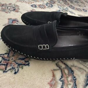 David J Pliner Petra Black Suede size 8